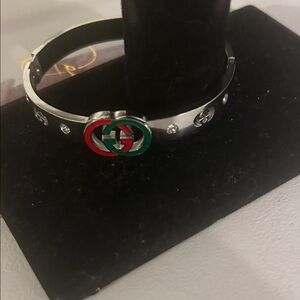 Gucci Silver and Gold Bracelets with Red and Green Accents(stainless steel)